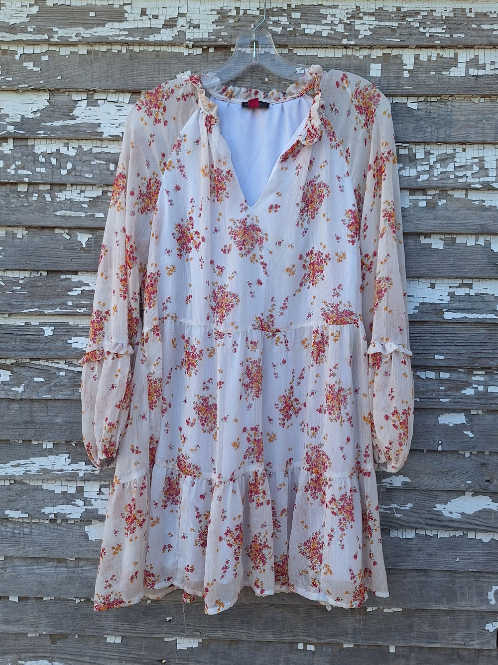 Vince Camuto Cream Floral V-Neck Tiered Dress Size Medium